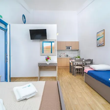 Mikres Kyklades * Skala Potamia (Thasos)