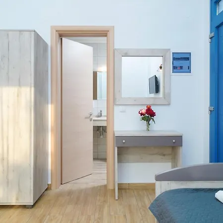Apartament Mikres Kyklades *