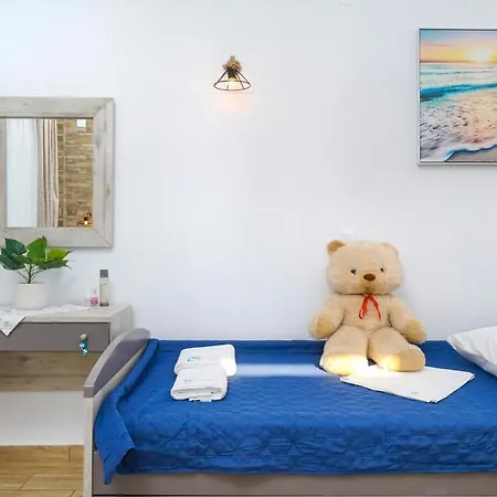 Apartament Mikres Kyklades