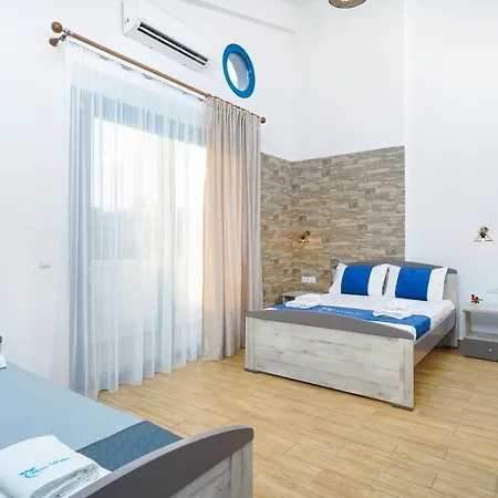 Apartment Mikres Kyklades