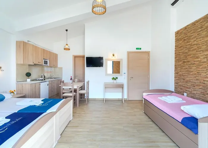 Mikres Kyklades Skala Potamia (Thasos)